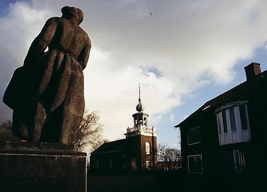637-36
