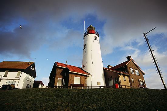 637-47